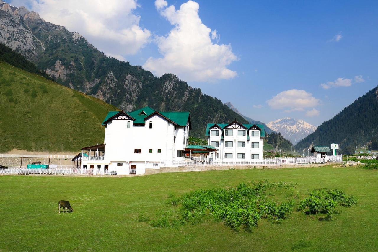 Lemon Tree Hotel, Sonāmarg 외부 사진