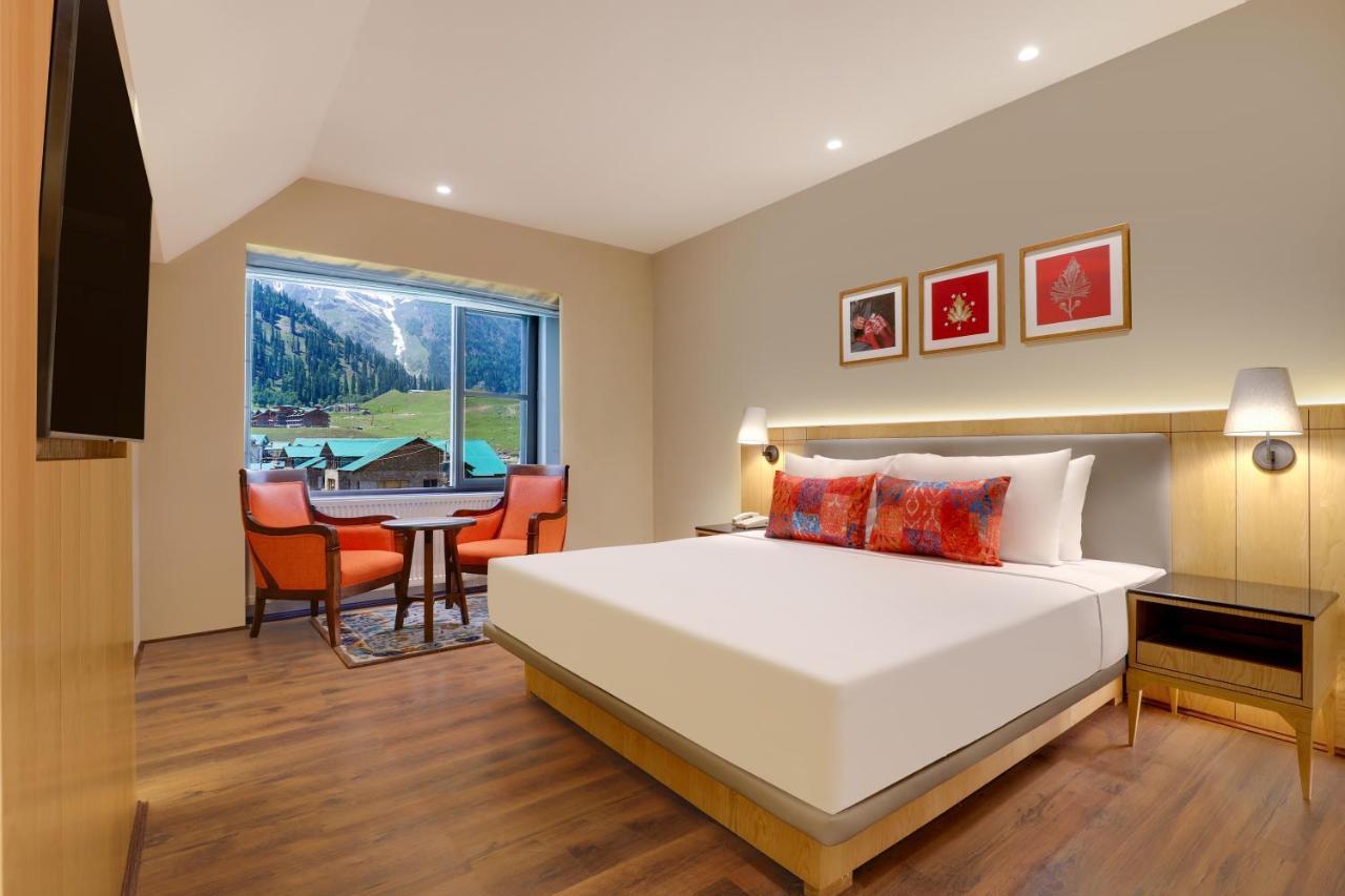 Lemon Tree Hotel, Sonāmarg 외부 사진