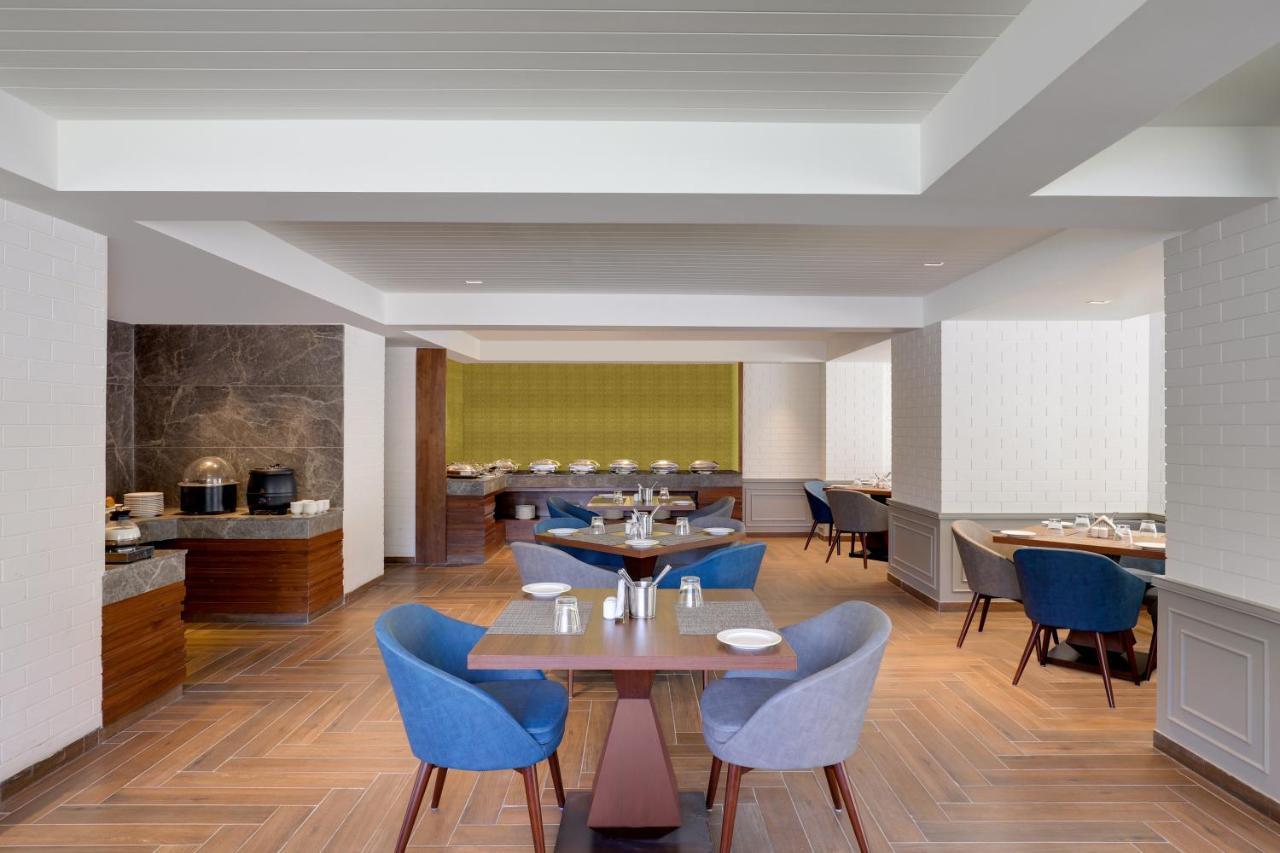 Lemon Tree Hotel, Sonāmarg 외부 사진